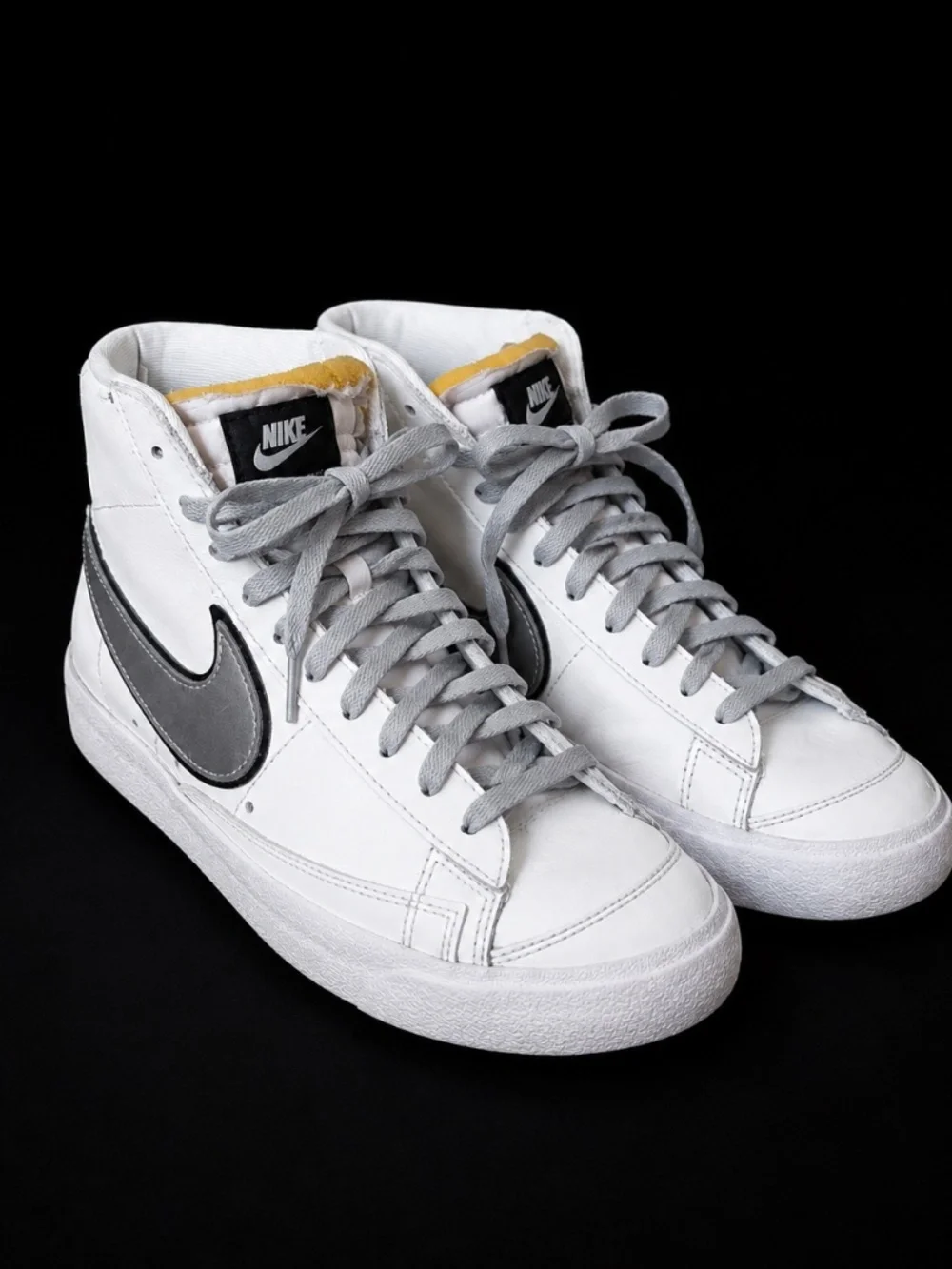 Nike blazer mid
